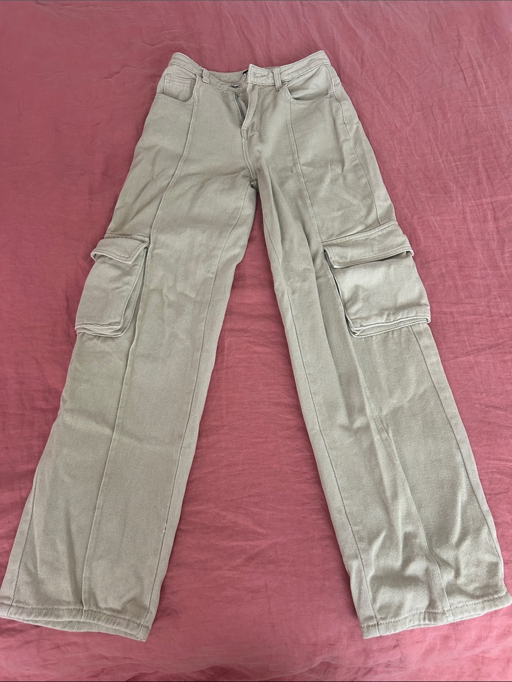 PrettyLittleThing Khaki Cargo Jeans